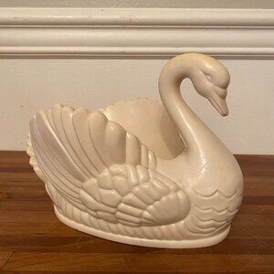 Swan Planter Display Decorative Cream Color Plant Holder Hard Plastic Regaline